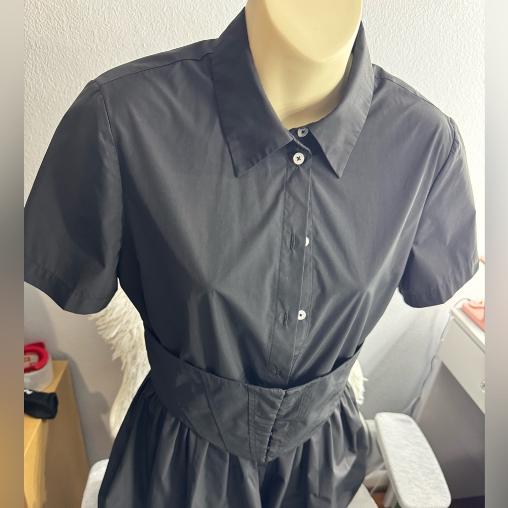 X REVOLVE SASKIA
MINI DRESS
Amanda Uprichard
Small - Picture 10 of 12